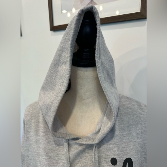 Minnie Mouse 1928 Disney  Hoodie Grey SZ XL EUC - Picture 3 of 8